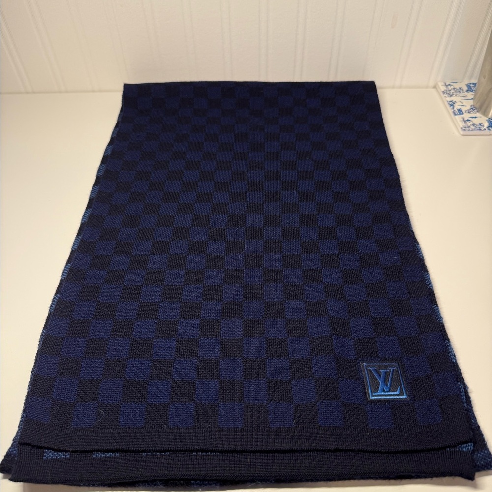 Louis Vuitton Blue Damier Scarf